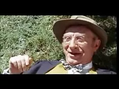 Spogliarello video a ...
